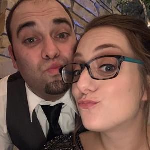 Meet your Posher, Abbi